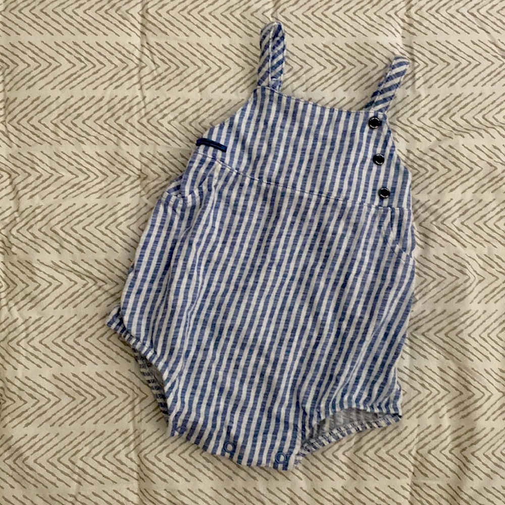 Unisex Jumper, blue with white lines. Size 6 months.